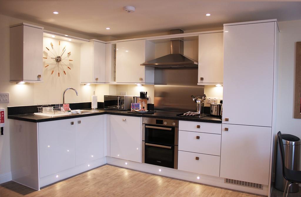 House Of Fisher - Central Point Basingstoke Quarto foto